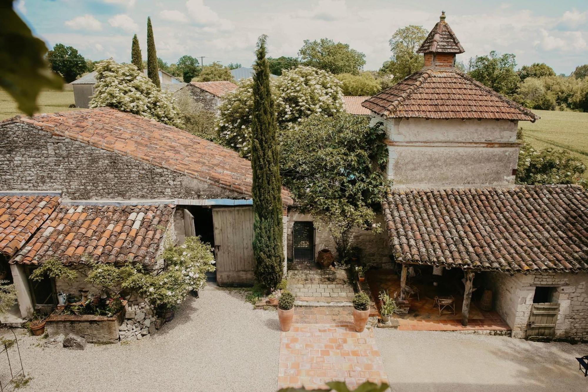 Domaine De La Monestarie - Teritoria Otel Bernac  Dış mekan fotoğraf