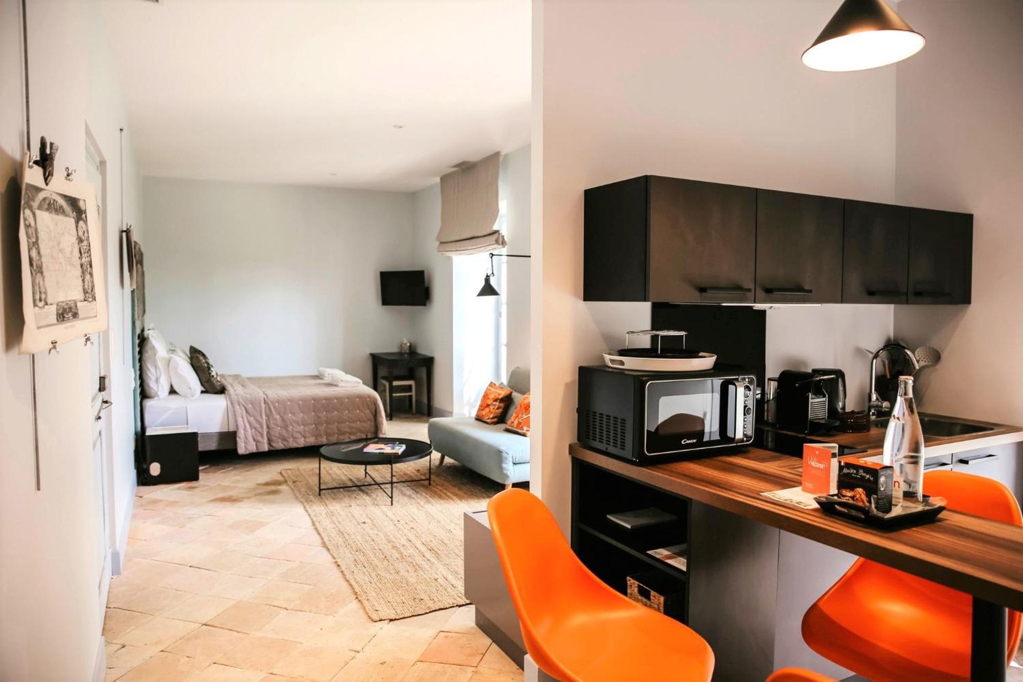 Domaine De La Monestarie - Teritoria Otel Bernac  Dış mekan fotoğraf
